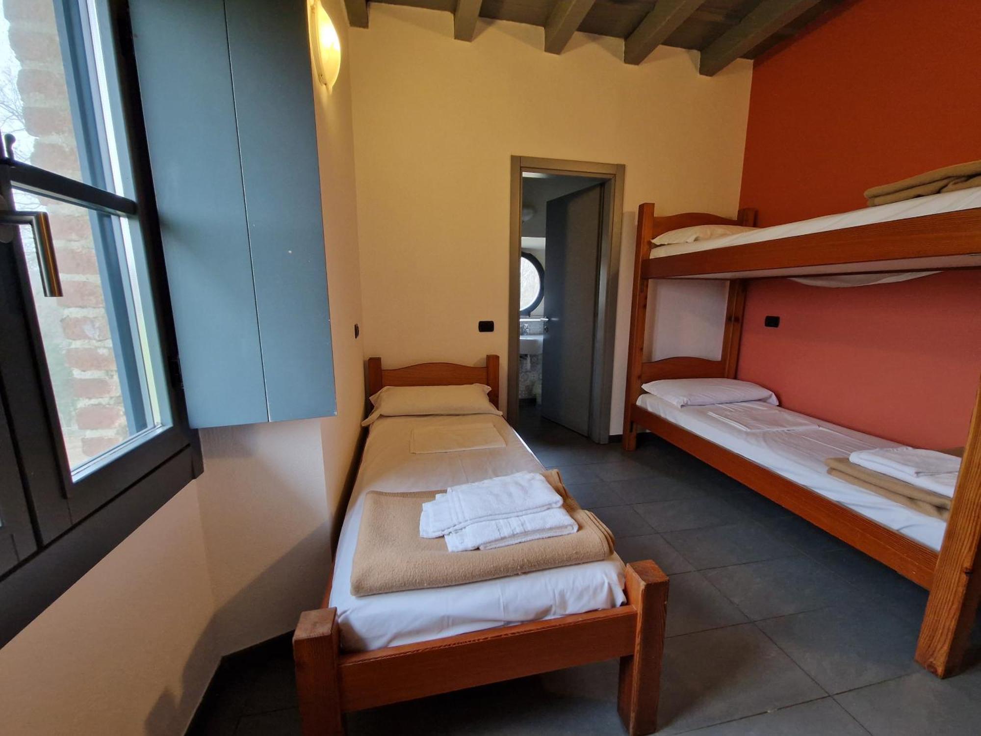 B&B E Ostello, Parco Di Monza, Cascina Costa Alta מראה חיצוני תמונה