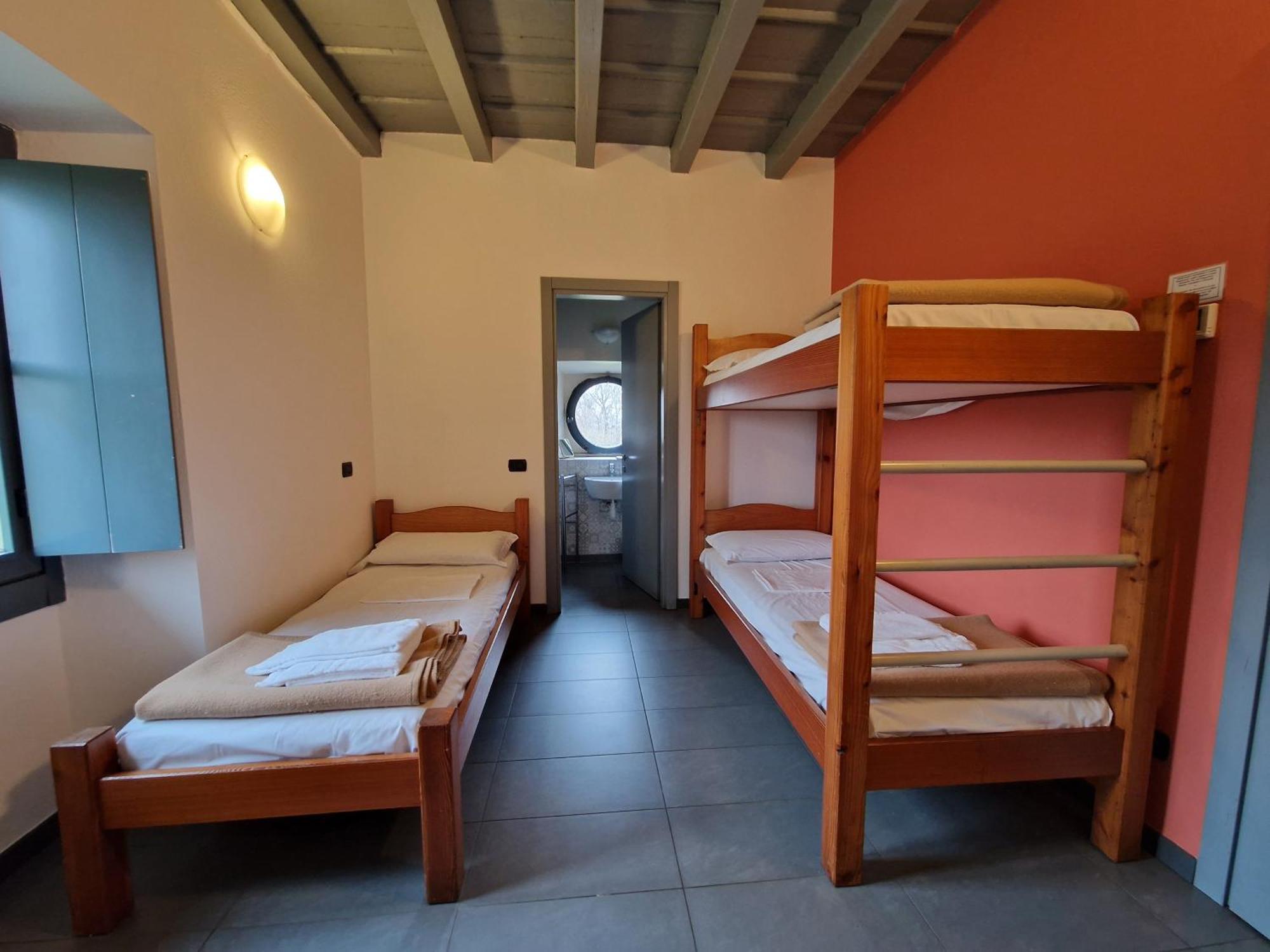 B&B E Ostello, Parco Di Monza, Cascina Costa Alta מראה חיצוני תמונה