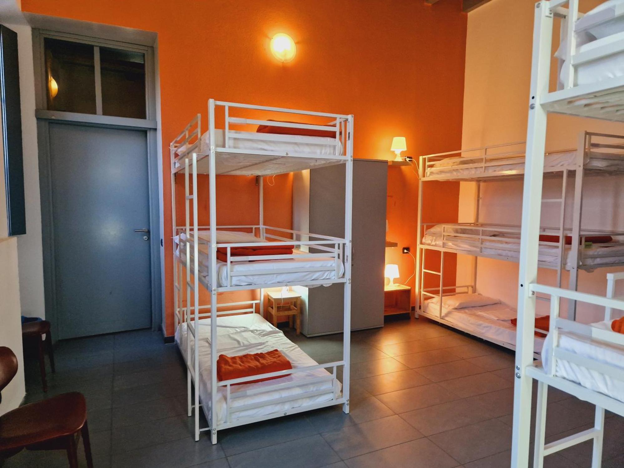 B&B E Ostello, Parco Di Monza, Cascina Costa Alta מראה חיצוני תמונה