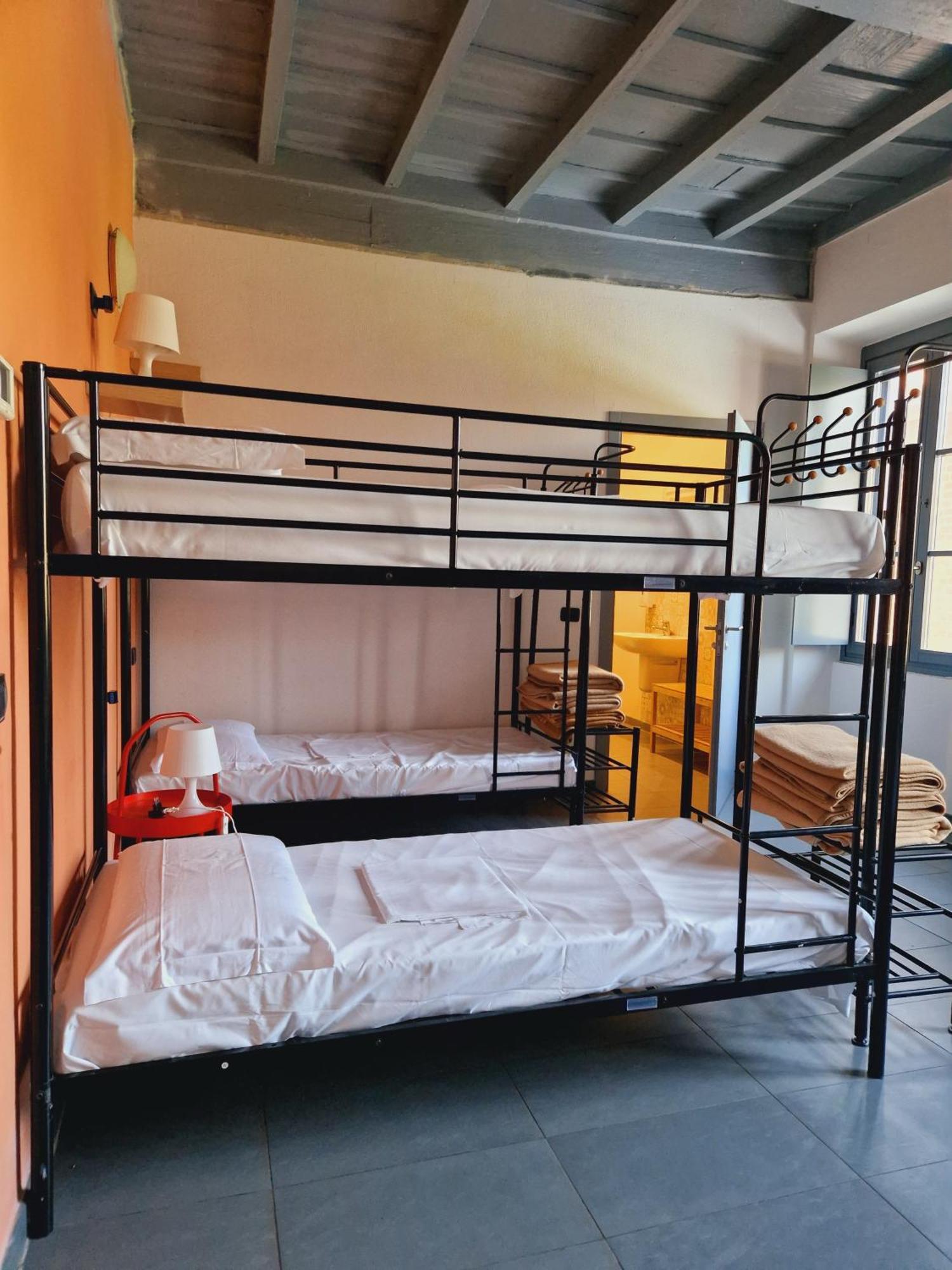 B&B E Ostello, Parco Di Monza, Cascina Costa Alta מראה חיצוני תמונה