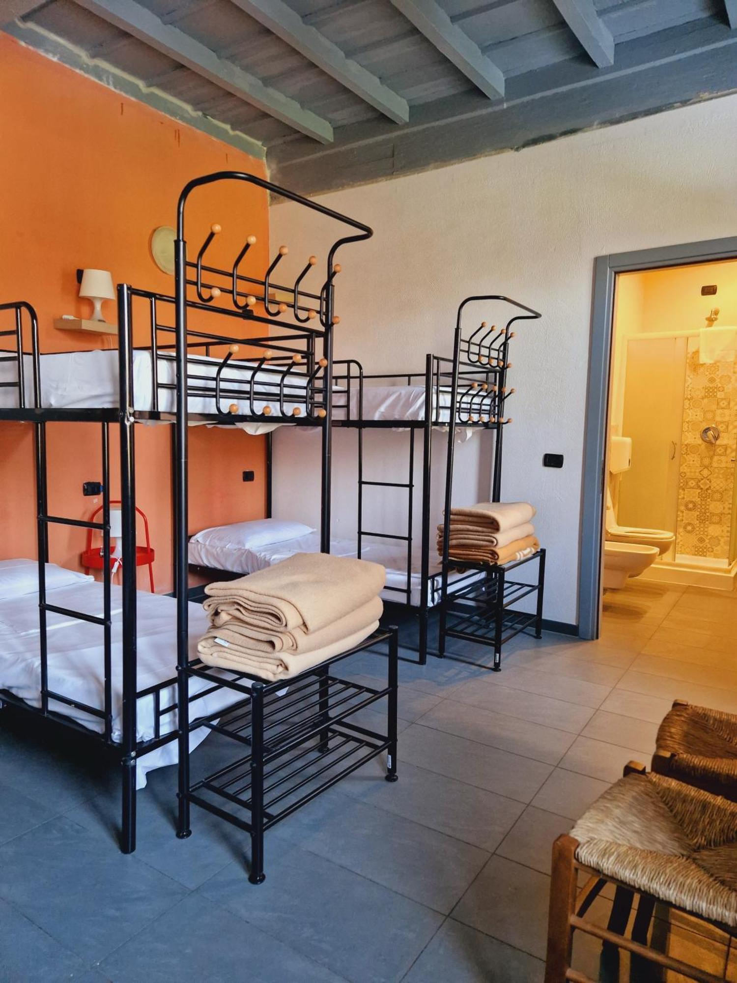 B&B E Ostello, Parco Di Monza, Cascina Costa Alta מראה חיצוני תמונה