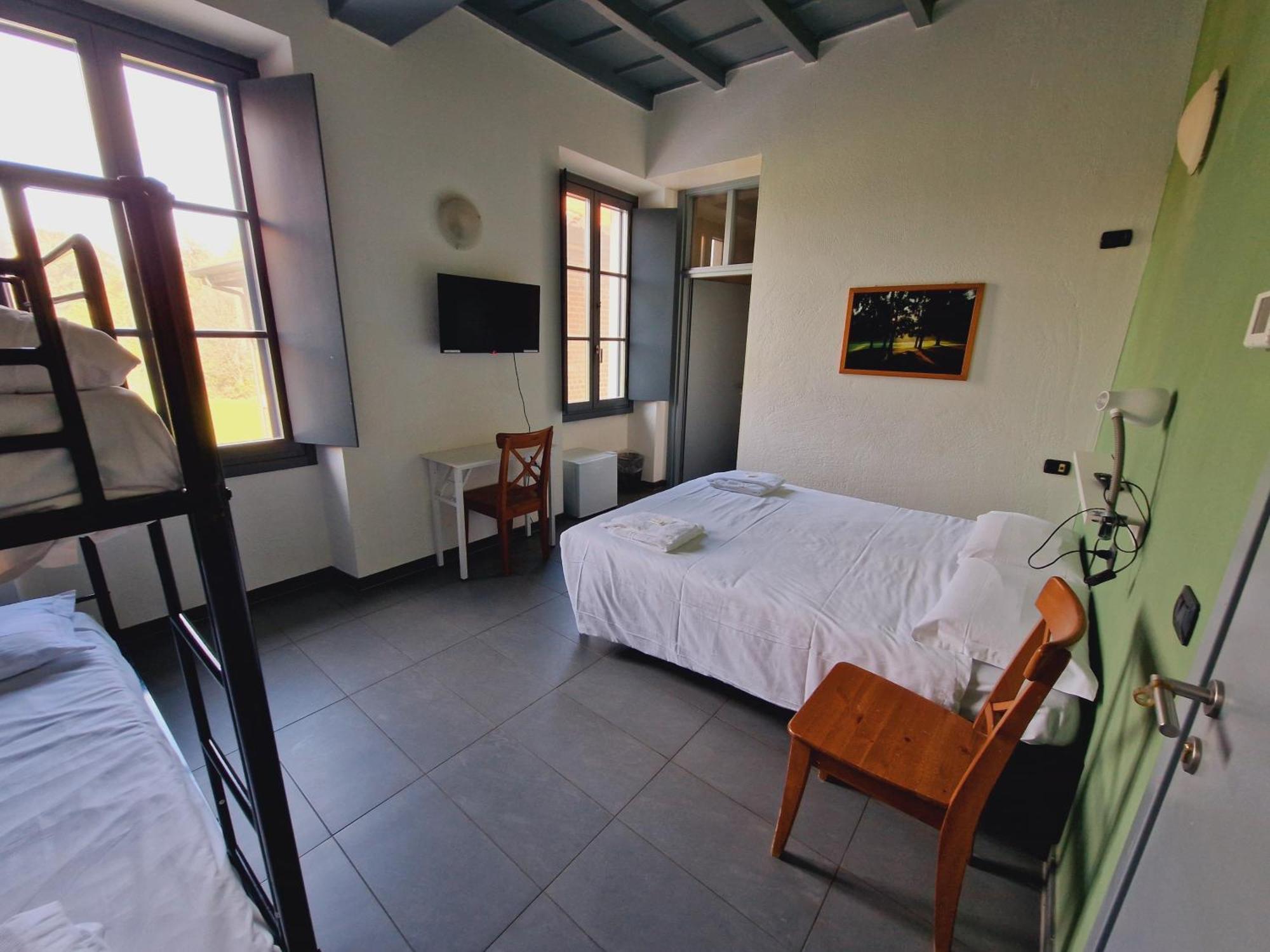 B&B E Ostello, Parco Di Monza, Cascina Costa Alta מראה חיצוני תמונה