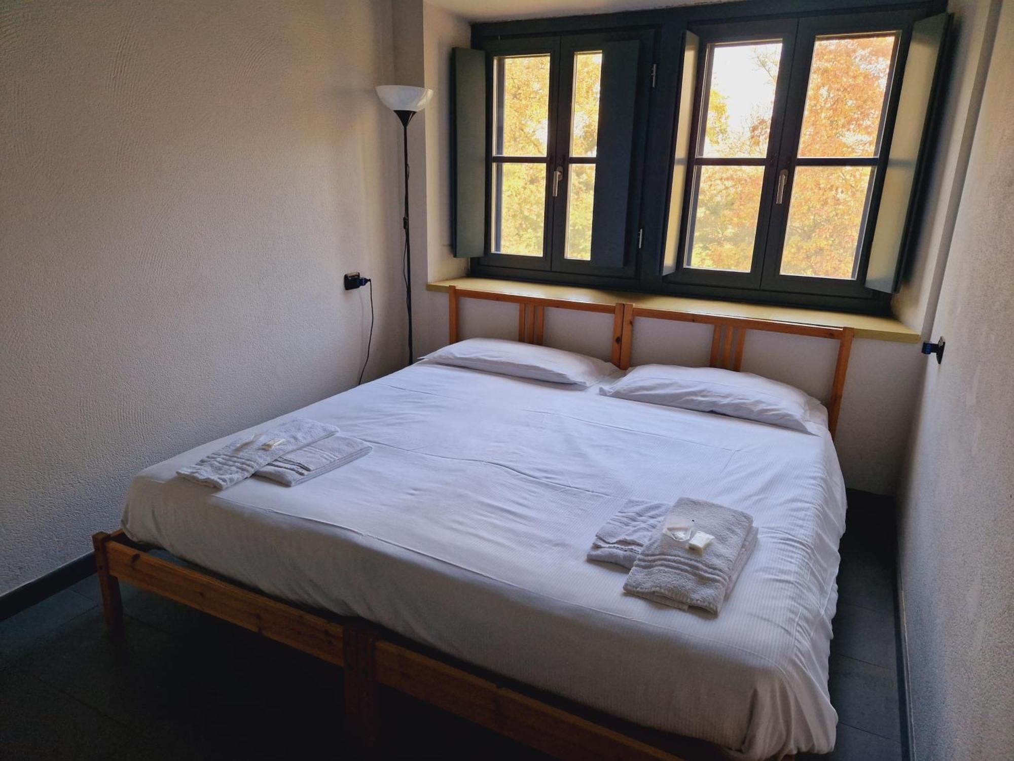 B&B E Ostello, Parco Di Monza, Cascina Costa Alta מראה חיצוני תמונה