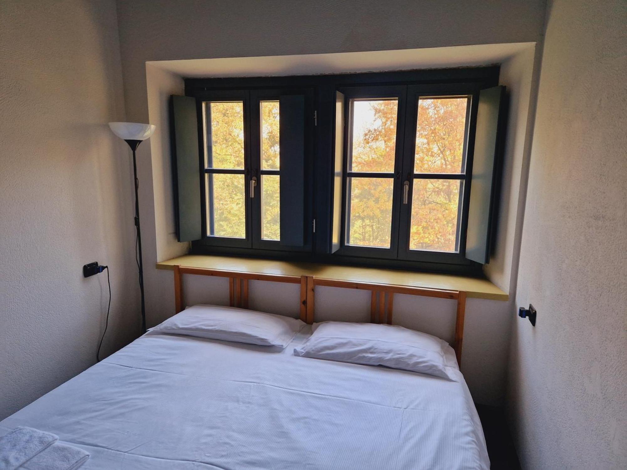 B&B E Ostello, Parco Di Monza, Cascina Costa Alta מראה חיצוני תמונה