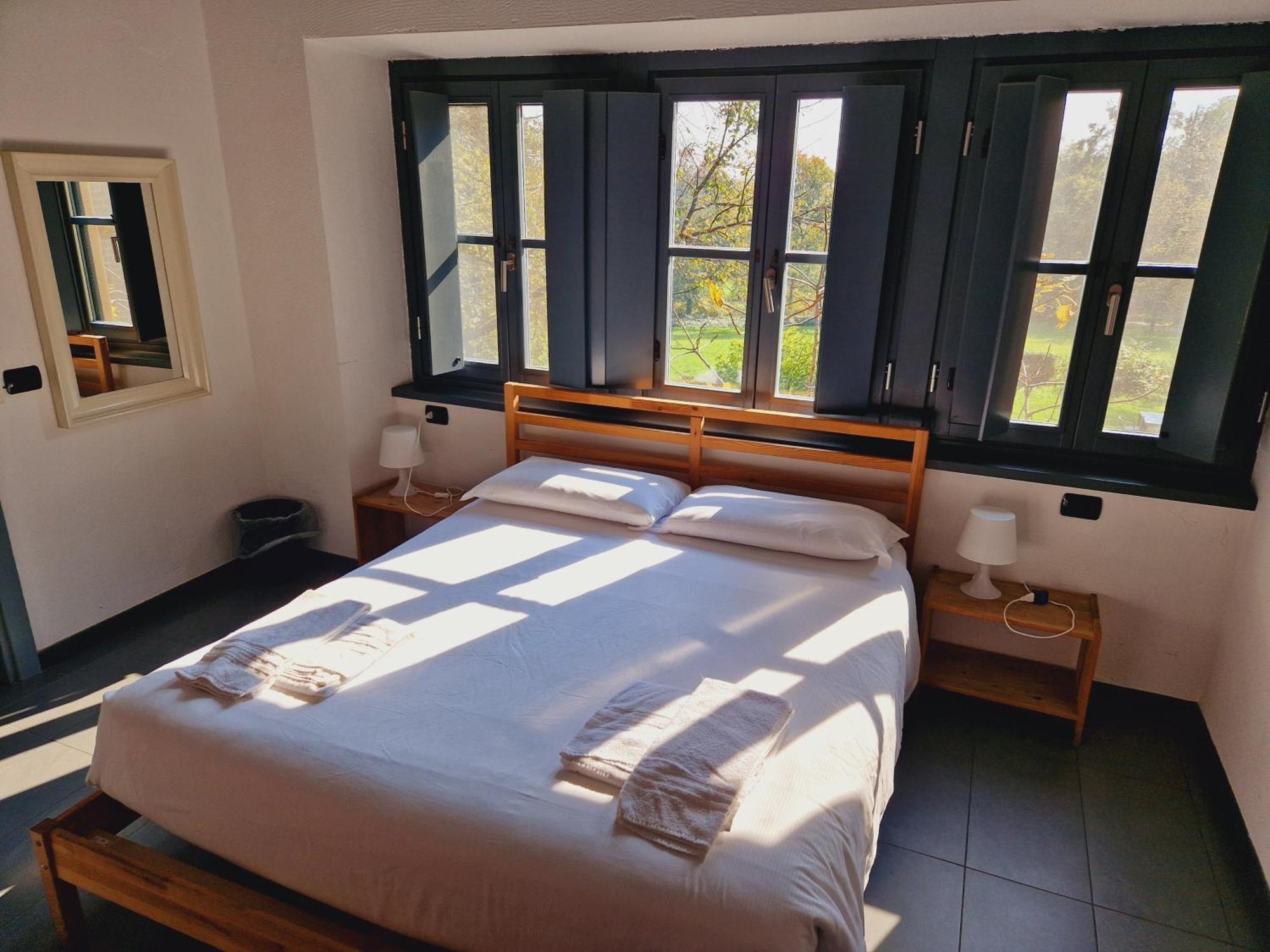 B&B E Ostello, Parco Di Monza, Cascina Costa Alta מראה חיצוני תמונה